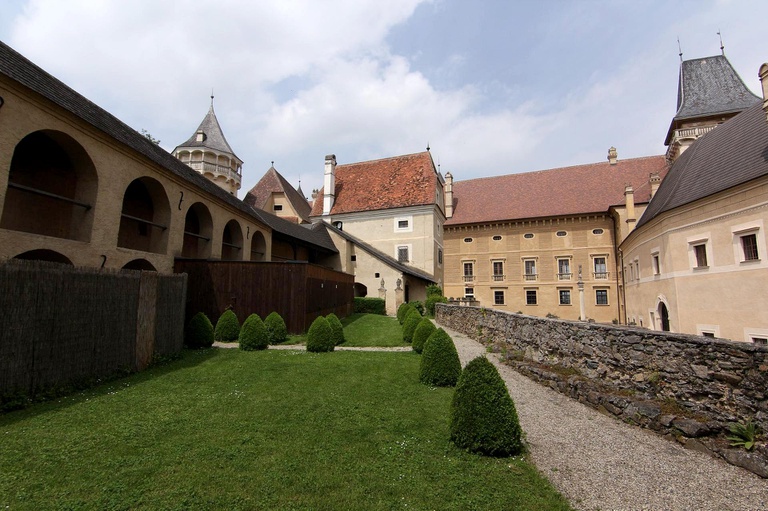 Burg #4