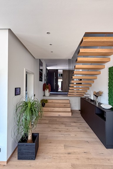 Haus #66