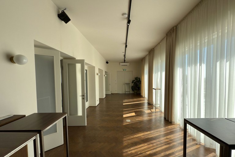 Office #18