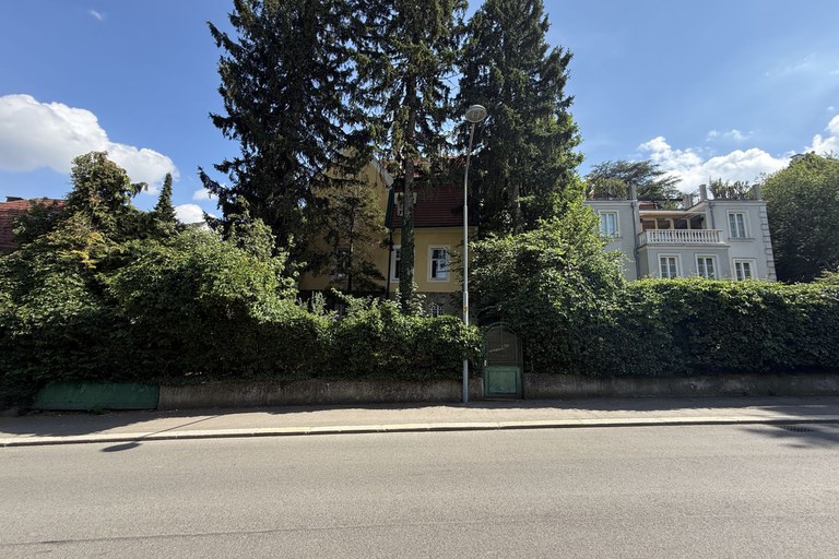 Villa #47