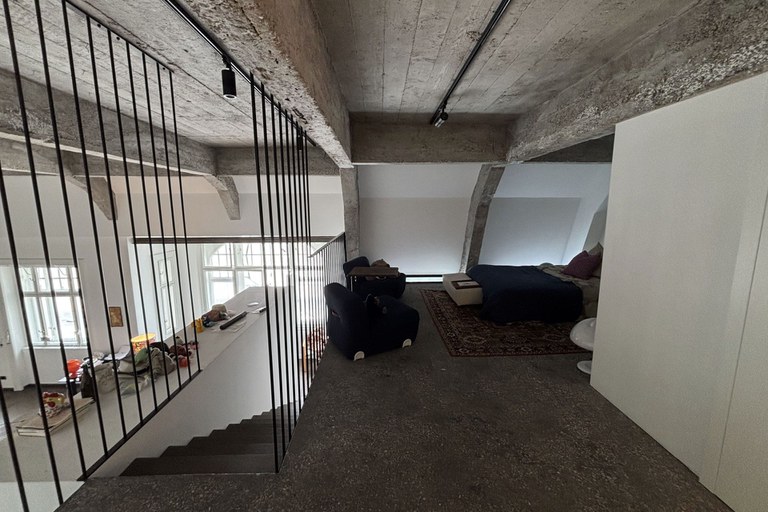 Loft #33