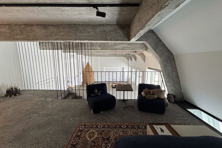 Loft #33